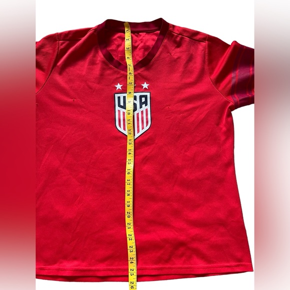 USA Soccer Jersey Women's L/XL Shirt Top Short Sleeve Official Red READ Please✅ - Picture 8 of 8
